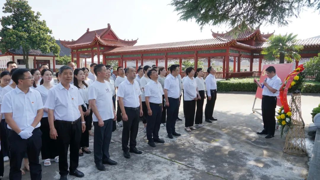 1688698970334892.jpg 1688698970334892.jpg